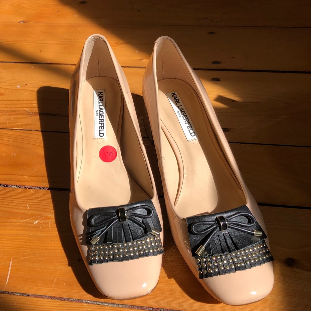 NWT Karl Lagerfeld nude patent leather heels 9